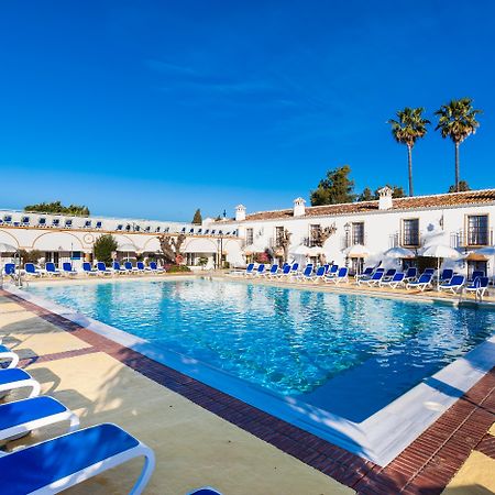 Globales Cortijo Blanco Hotel Marbella Exterior photo