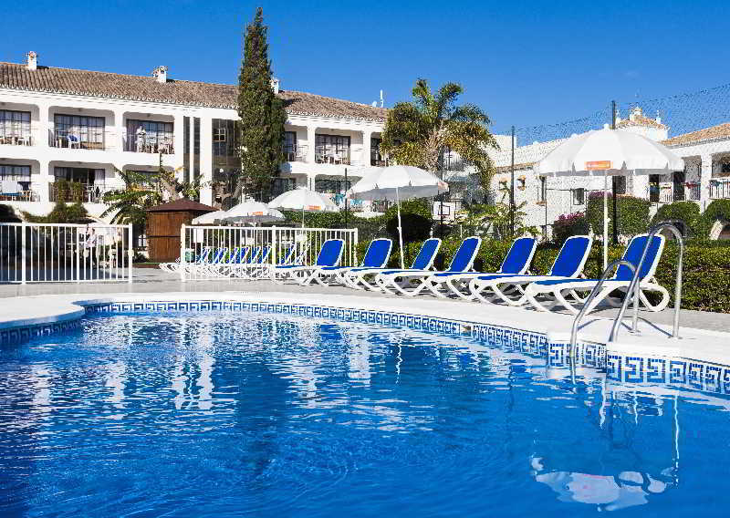 Globales Cortijo Blanco Hotel Marbella Exterior photo